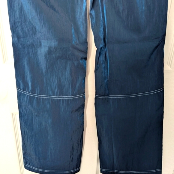 BNWOT Silence+Noise Women's Reflective Jogger/Track Pants with White Stitching - Picture 6 of 15